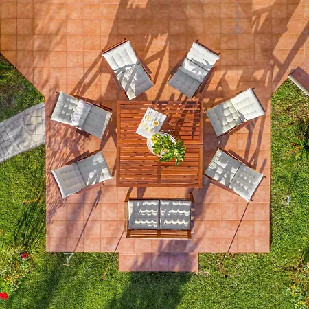 Lovely In With Private Swimming Pool, Be Inside Or Outside Feriehus Jadranovo