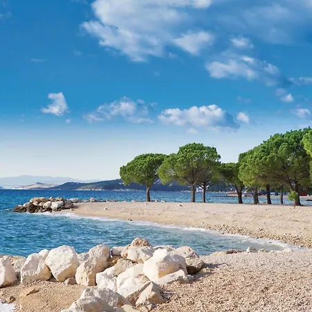 In With Outdoor Swimming Pool Σπίτι διακοπών Jadranovo