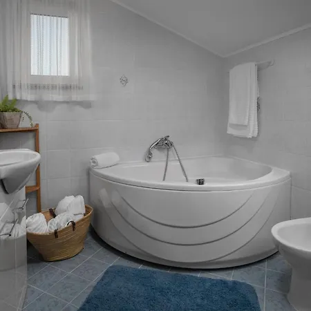 Lovely In With Private Swimming Pool, Be Inside Or Outside Jadranovo